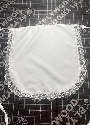 Фартух із габардину білого кольору