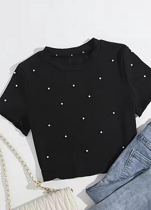 Футболка с бусинками