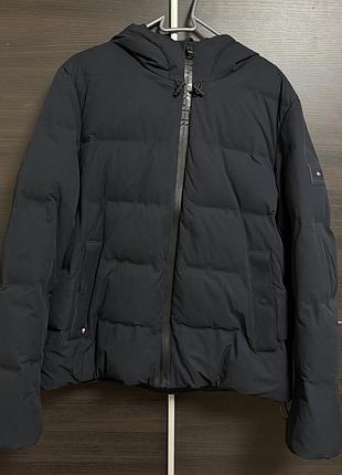 Tommy hilfiger чоловіча темно-синя куртка motion hooded jacket