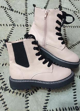 Качественные ботинки от хорошего бренда демисезонные