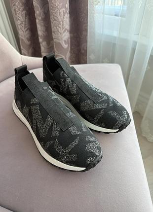 Кросівки michael kors , us 9 підходять на 41 , в ідеальному стані