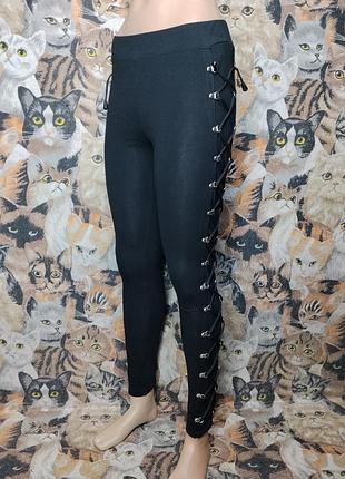 Готические винтажные леггинсы со шнуровкой