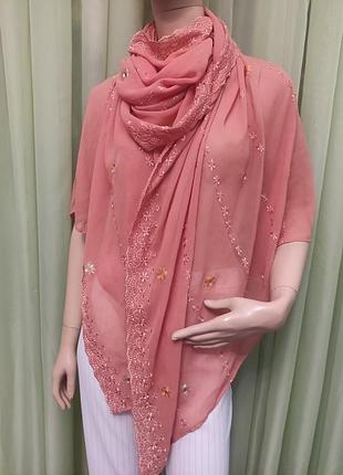 Палантин оздоблений вишивкою та стразами , 220*90 см .