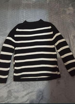 Женский свитер