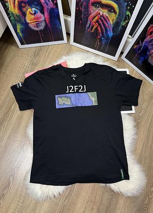 Футболка чоловіча