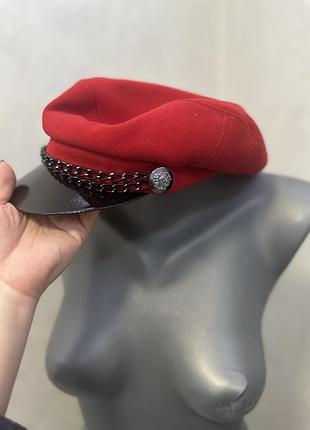 Кепка в гарному стані