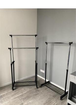 Вішалка для одягу