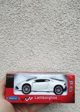 Модель lamborghini huracan coupe welly 1:34 біла — металева колекційна машинка з відкривними дверима