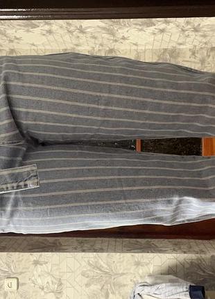 Жіночі джинси