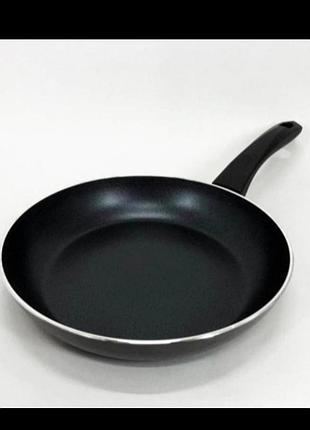 Сковорода сковородка 24см с антипригарным покрытием