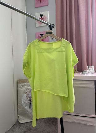Футболка асиметрична  салатова яскрава