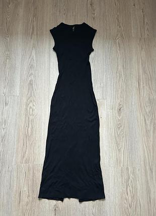 Міді чорна сукня
