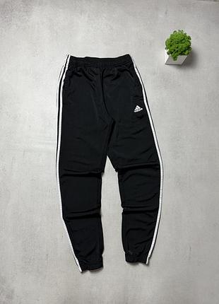 Спортивні штани adidas з карманами чорні чоловічі оригінал
