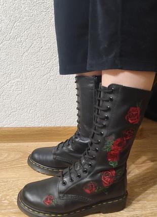 Кожаные ботинки сапоги модель dr. martens 1914 vonda floral rose