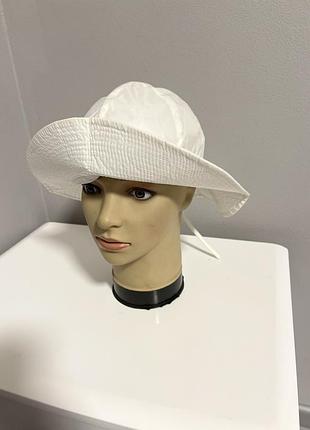 Жіноча панама