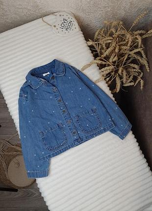 Джинсовий піджак в милих сердечках вільного крою від next 5-6 років (110-116) джинсівка джинсовка