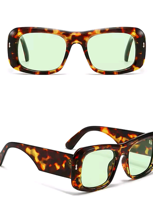 Сонцезахисні жіночі окуляри