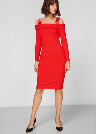 Втягуюча сукня. сукня резинка. яскрава сукня.