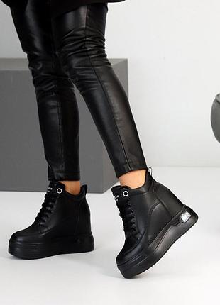 Сникерсы женские черные 26017