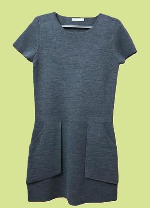 Базовое трикотажное платье мини от известного итальянского бренда stefanel