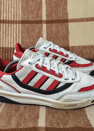 Мужские кроссовки adidas