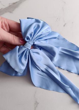 Блакитний бант для волосся на заколці автомат шовковий бантик