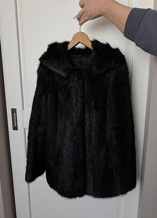 Шуба жіноча натуральна утеплена коротка чорна