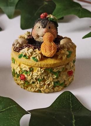 Винтажный коллекционный ящик для безделушек "крет и цыпленок" от typhoo tea country companions.