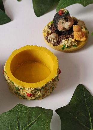 Винтажный коллекционный ящик для безделушек "крет и цыпленок" от typhoo tea country companions.