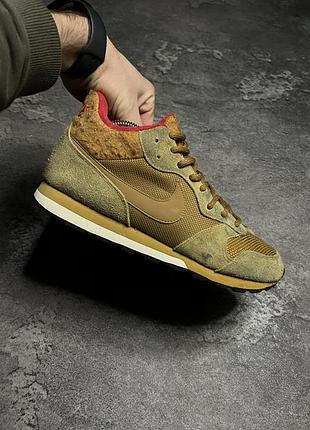 Кросівки nike md runner 2 mid 43 27.5 черевики найк мд раннер