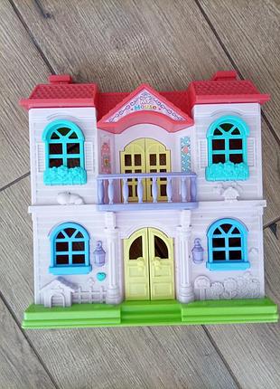 Музичний ляльковий будиночок