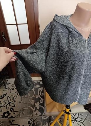 Кофта на замке с капюшоном 4