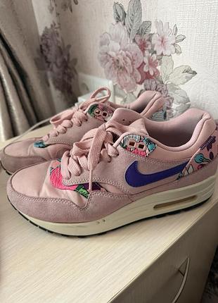 Кросівки nike