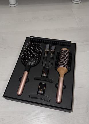 Набір розчісок dyson styling gift set
