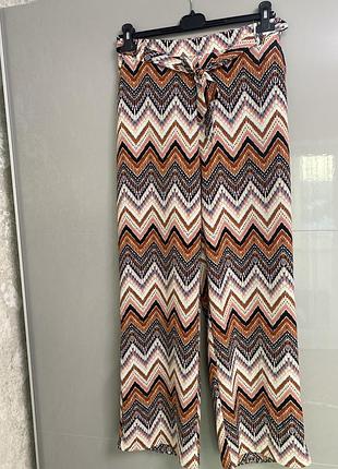 Штани прямого крою