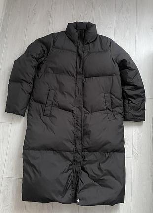 Жіночий пуховик в ідеальному стані