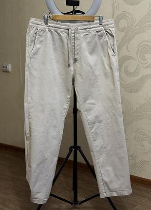 Бежеві штани на резинці завужені джогери