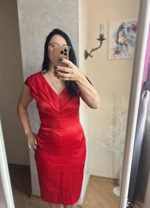 Сатинова сукня