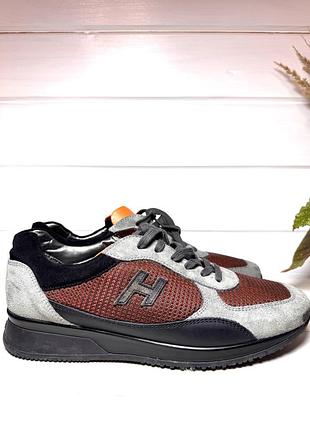 Кросівки hogan 44-45 р чудовий стан