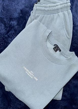 Флісовий костюм amisu. світшот та джогери. розмір м. ідеальний стан