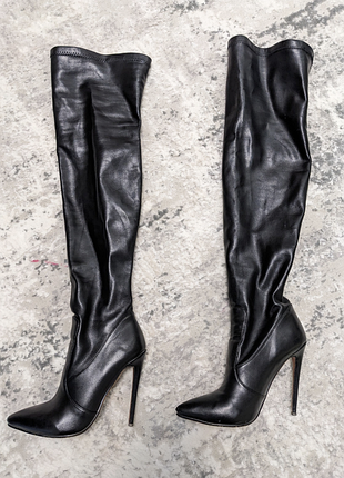 Шикарные кожаные ботфорты casadei