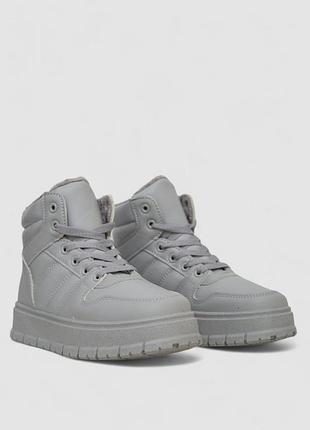 Кросівки жіночі зимові на хутрі