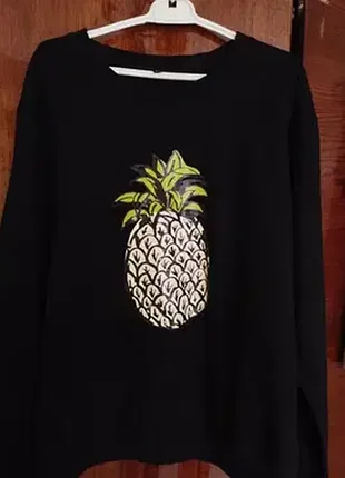 Реглан з ананасом.розмір 50-52.