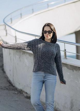 Вязана кофта з потертостями