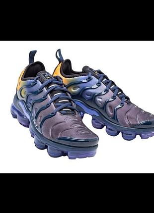Стильные кроссовки nike air vapormax plus.