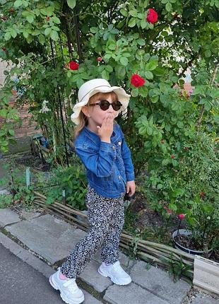 Стильний фірмовий комбінезон