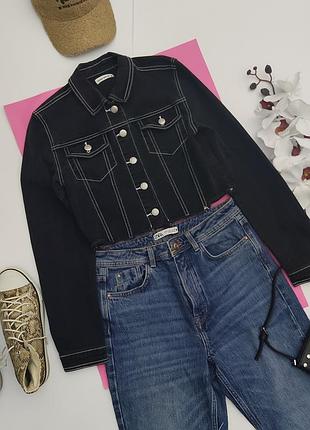 Модна коротка джинсова куртка s