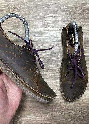 Оригінальні шкіряні кросівки clarks janey mae beeswax size 35-36
