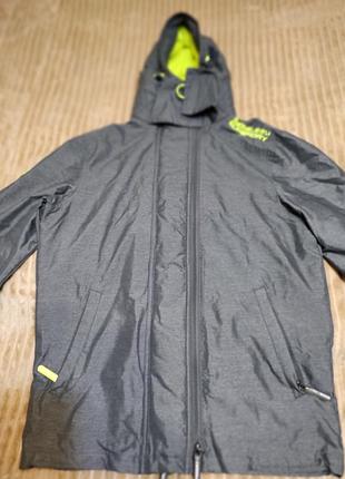 Продам куртку superdry