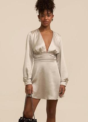 Атласна сукня zara